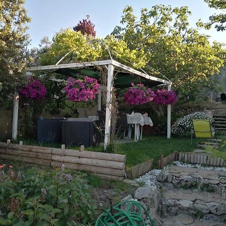 Bed and Breakfast Nonna Dora Muros Екстер'єр фото