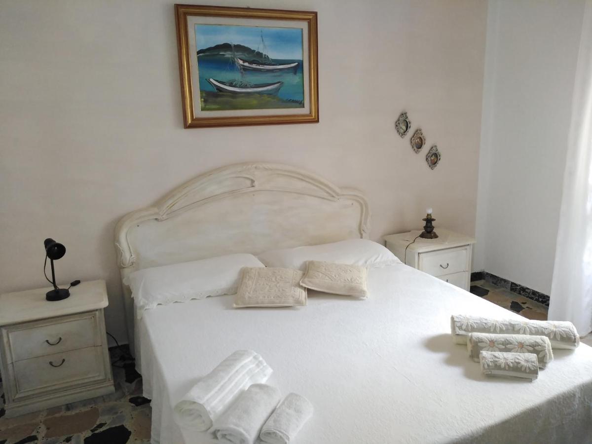 Bed and Breakfast Nonna Dora Muros Екстер'єр фото